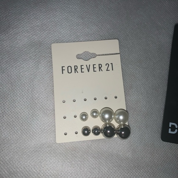 Earrings bundle 14 pairs NWT H&M Forever 21 💎 - Picture 10 of 12